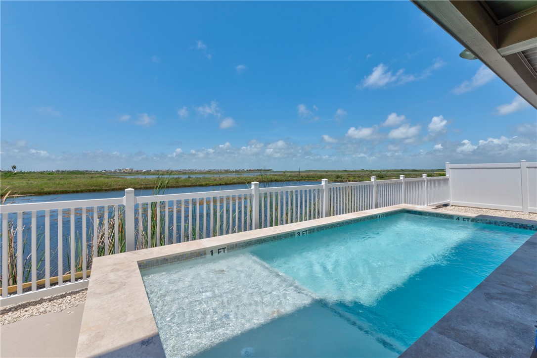 185 Paradise Pointe Drive Port Aransas TX 78373
