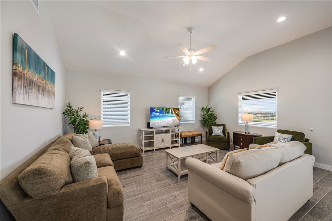 185 Paradise Pointe Drive Port Aransas TX 78373