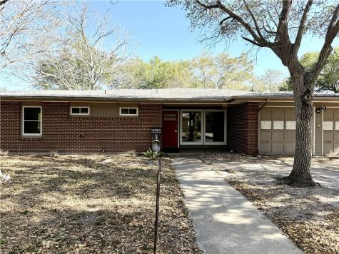 525 Grant Place Corpus Christi TX 78411