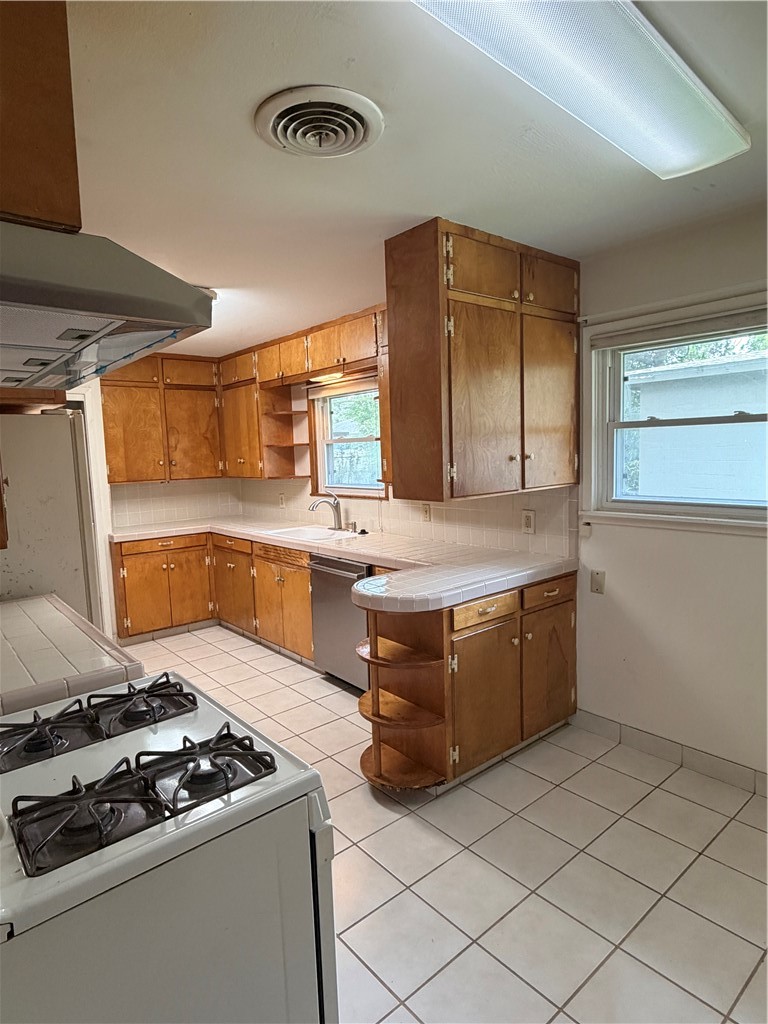 525 Grant Place Corpus Christi TX 78411