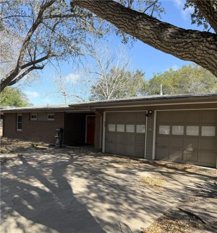 525 Grant Place Corpus Christi TX 78411