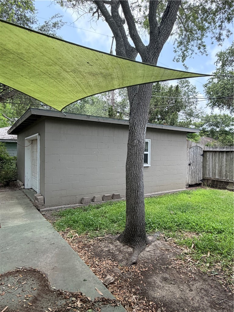525 Grant Place Corpus Christi TX 78411
