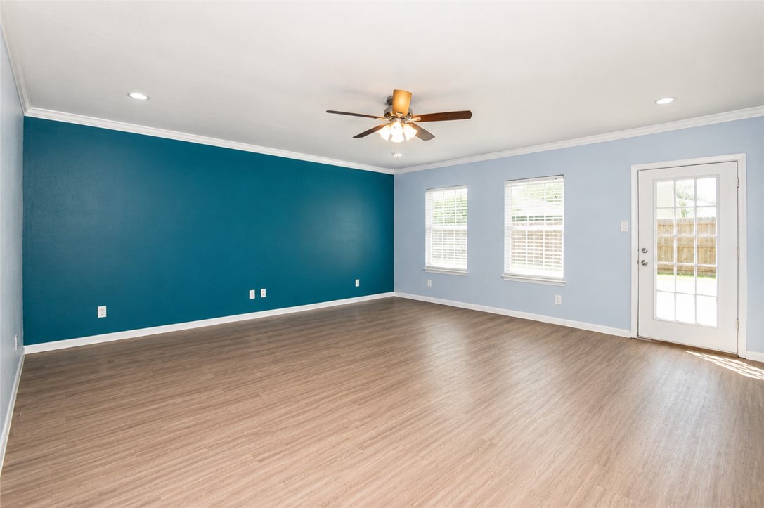 1001 Driftwood Place Corpus Christi TX 78411
