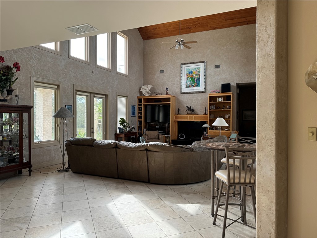 1845 Caribbean Drive Corpus Christi TX 78418
