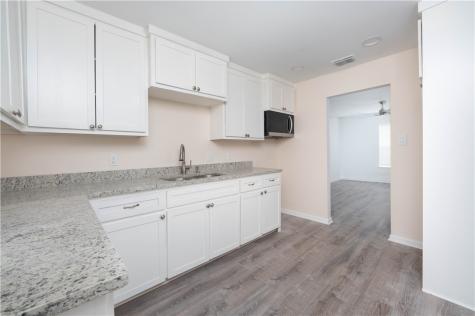 2818 Cleo Street Corpus Christi TX 78405