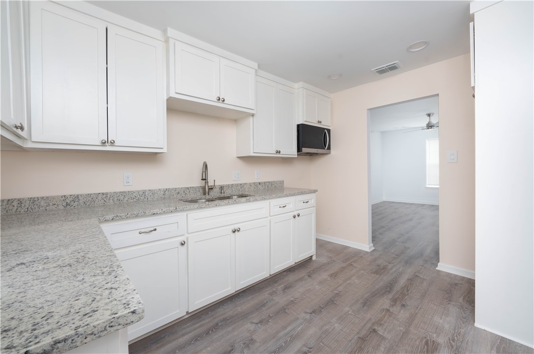 2818 Cleo Street Corpus Christi TX 78405