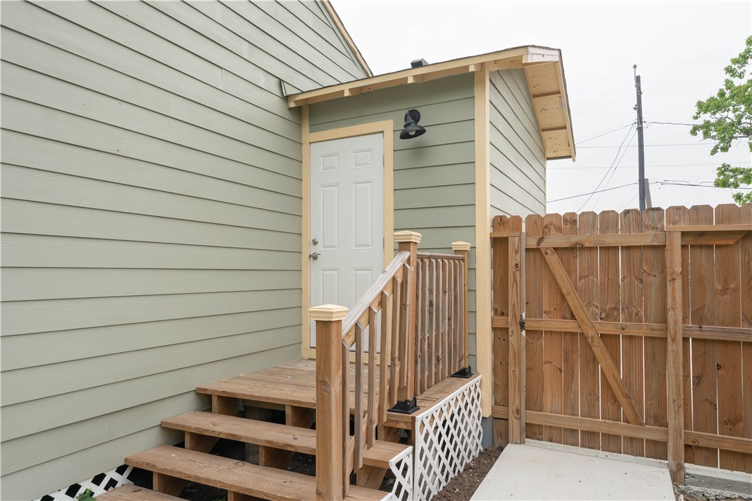 2818 Cleo Street Corpus Christi TX 78405