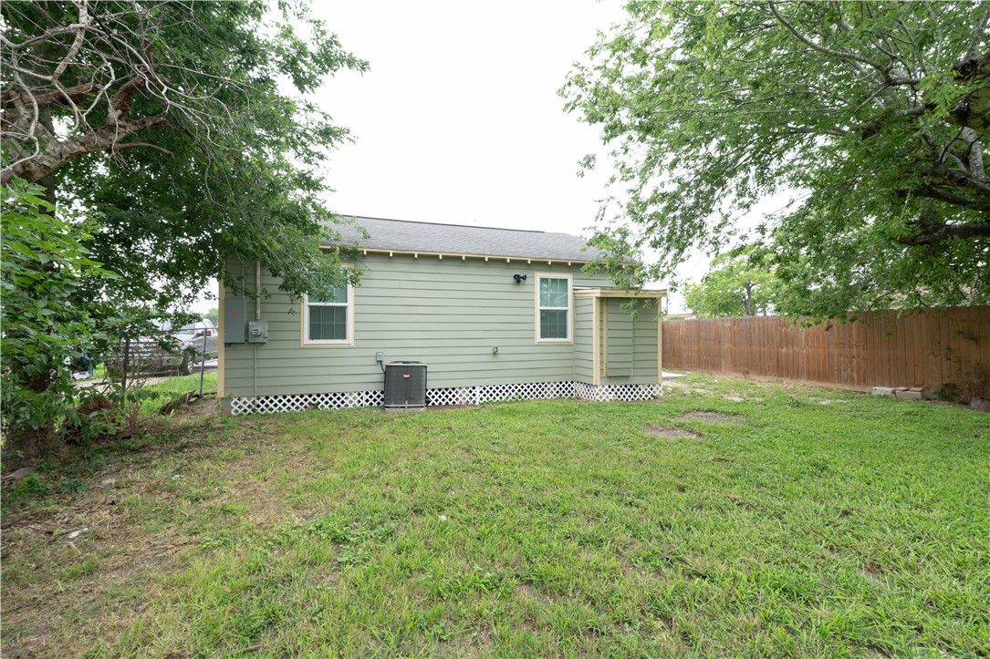 2818 Cleo Street Corpus Christi TX 78405