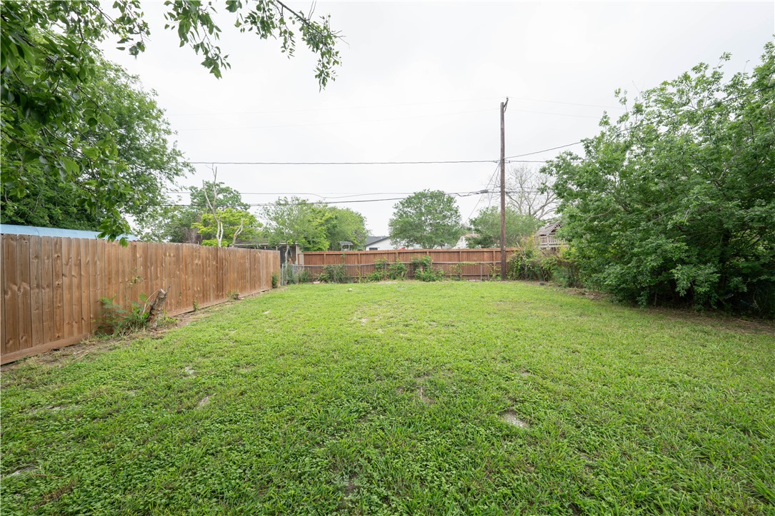2818 Cleo Street Corpus Christi TX 78405