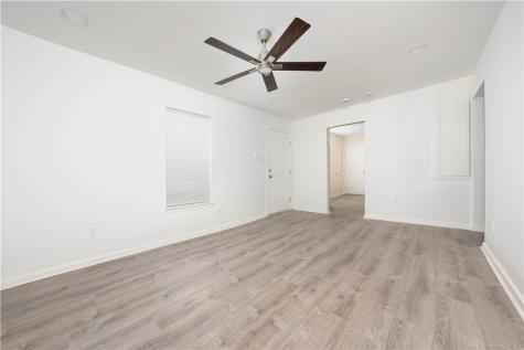 2818 Cleo Street Corpus Christi TX 78405