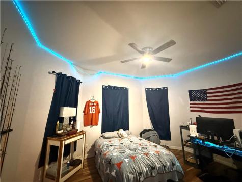 420 E 4th Street Alice TX 78332