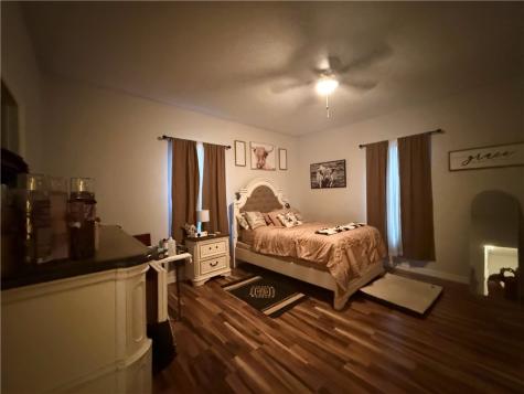 420 E 4th Street Alice TX 78332