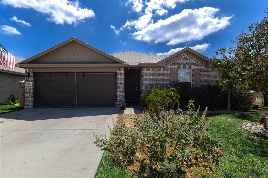 3906 Targaryen Way Corpus Christi TX 78410