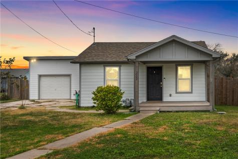 3009 Blake Corpus Christi TX 78405
