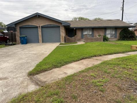205 Santa Monica Street Portland TX 78374