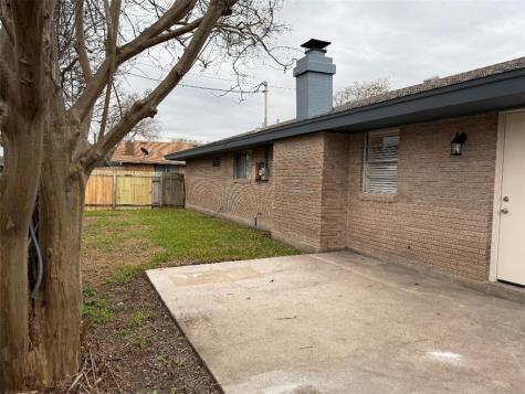 205 Santa Monica Street Portland TX 78374