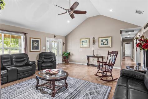 23107 County Road 1092 Mathis TX 78368
