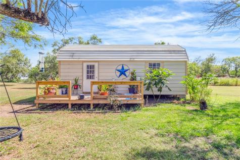 23107 County Road 1092 Mathis TX 78368
