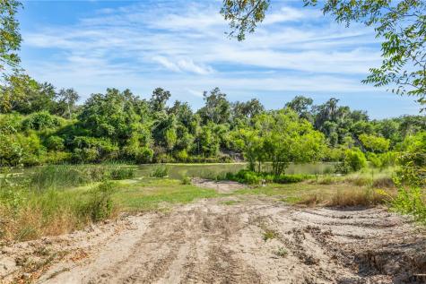 23107 County Road 1092 Mathis TX 78368
