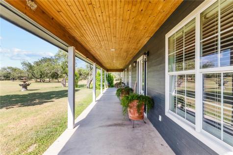 23107 County Road 1092 Mathis TX 78368