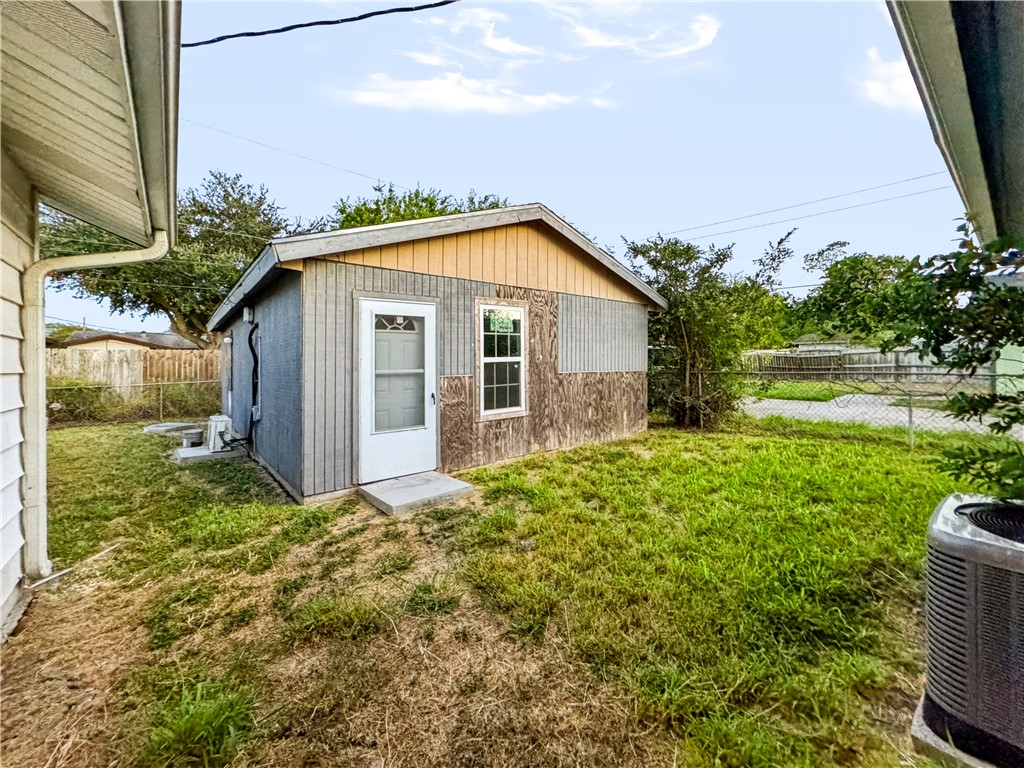 4730 Wynona Drive Corpus Christi TX 78411