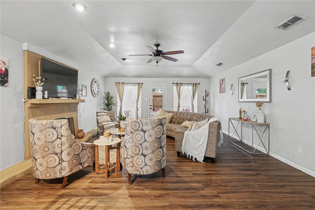 6433 Oakbrook Drive Corpus Christi TX 78413
