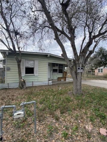 1100 S Cameron Street Alice TX 78332