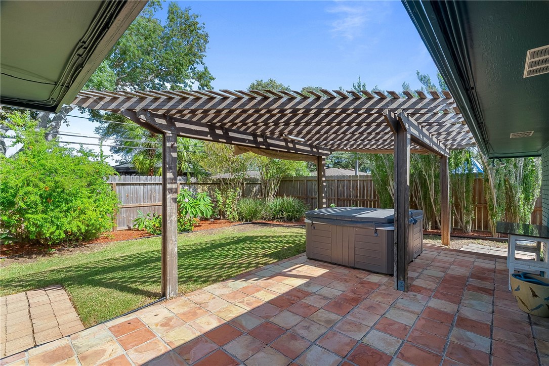 332 Poenisch Drive Corpus Christi TX 78412