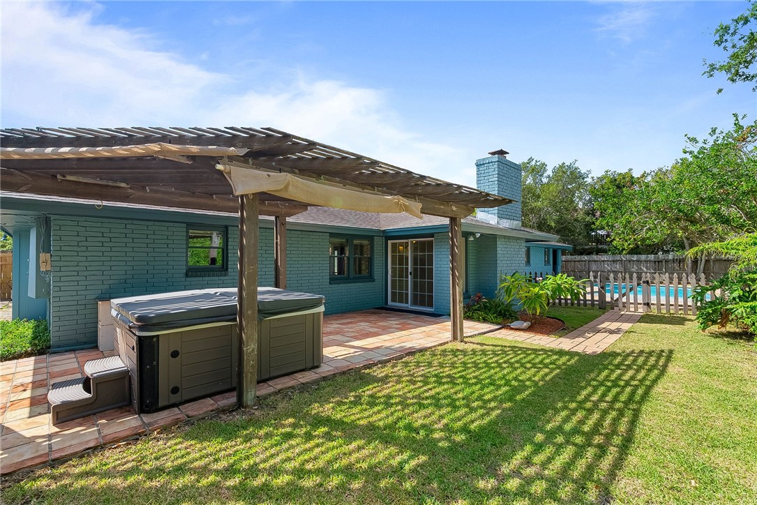 332 Poenisch Drive Corpus Christi TX 78412