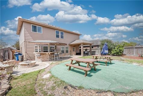 2122 Halcon Street Corpus Christi TX 78414