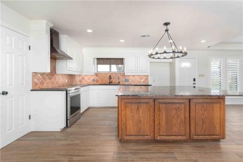 803 Thiel Street Orange Grove TX 78372