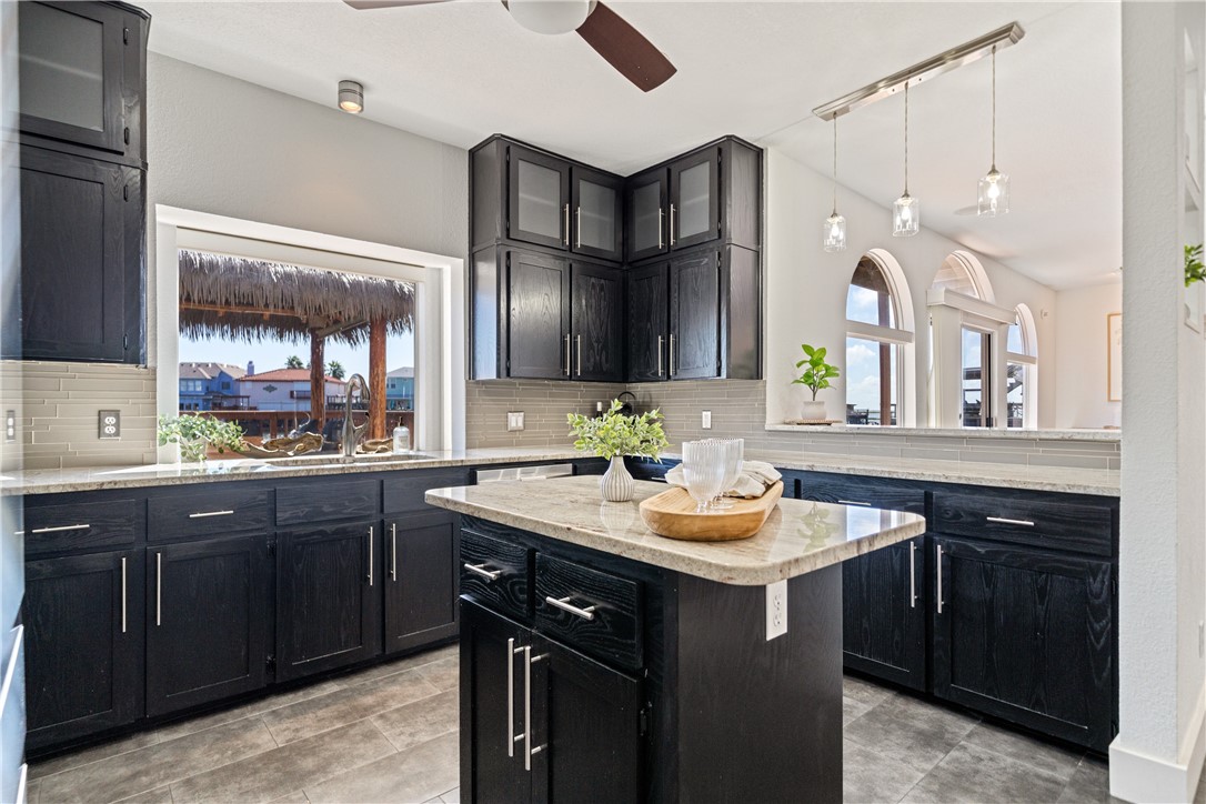 13521 Port Royal Court Corpus Christi TX 78418