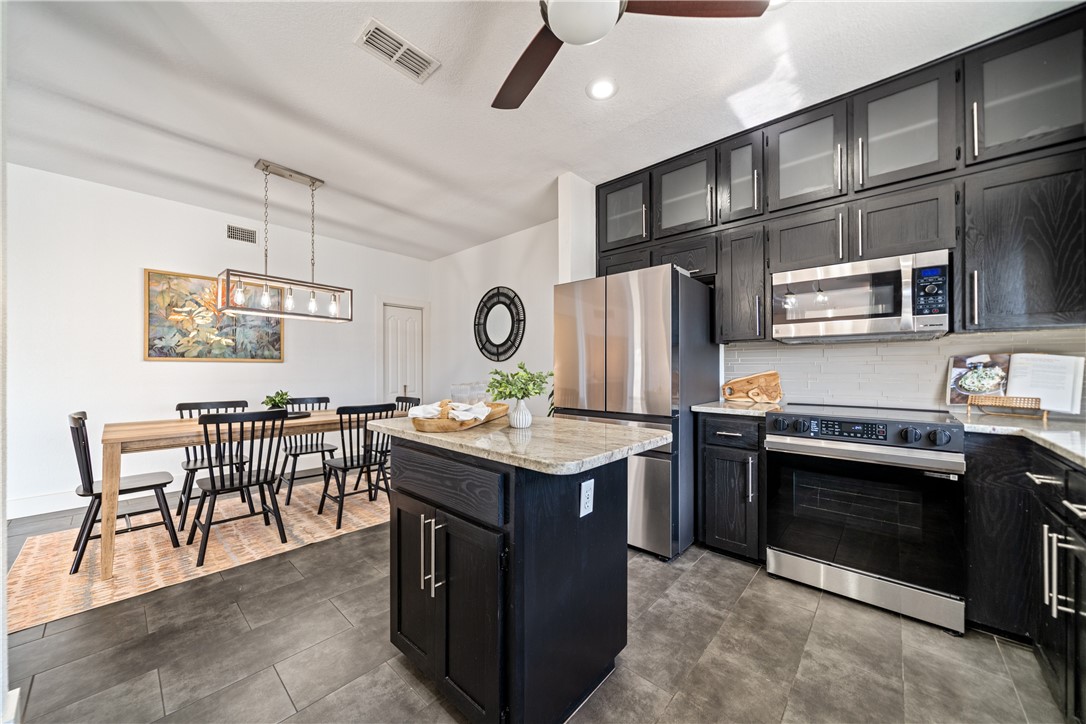 13521 Port Royal Court Corpus Christi TX 78418