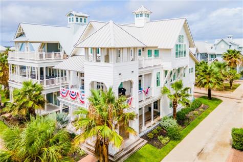 207 Seaside Drive Port Aransas TX 78373