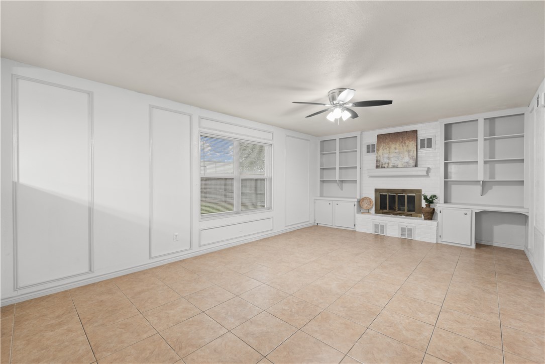 8101 Barrogate Drive Corpus Christi TX 78409