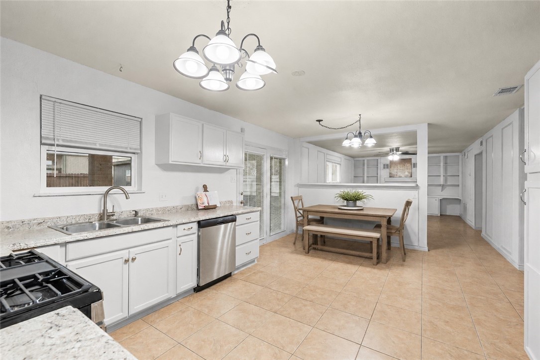 8101 Barrogate Drive Corpus Christi TX 78409
