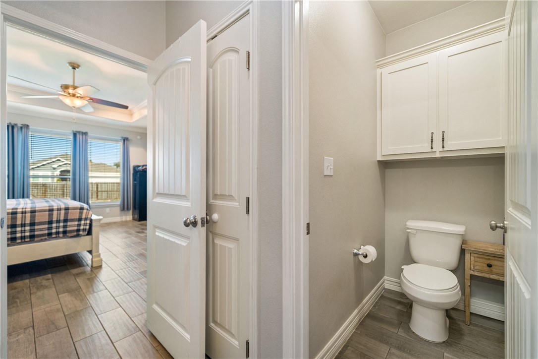 354 Oakdale Drive Corpus Christi TX 78418