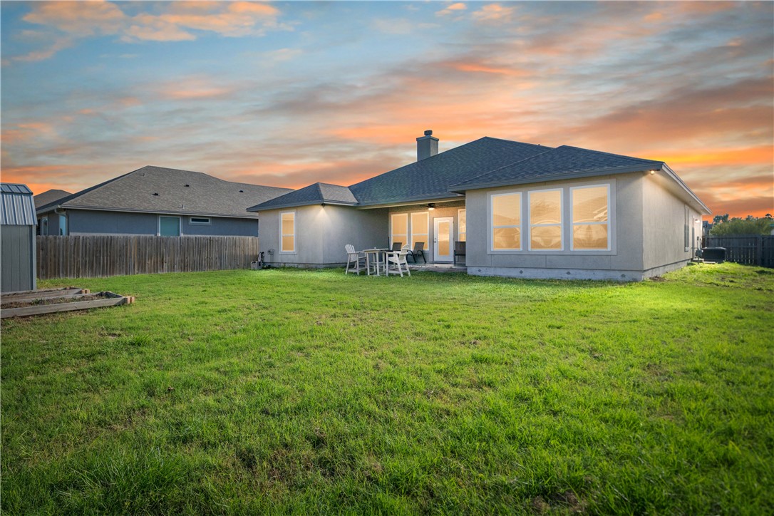 354 Oakdale Drive Corpus Christi TX 78418