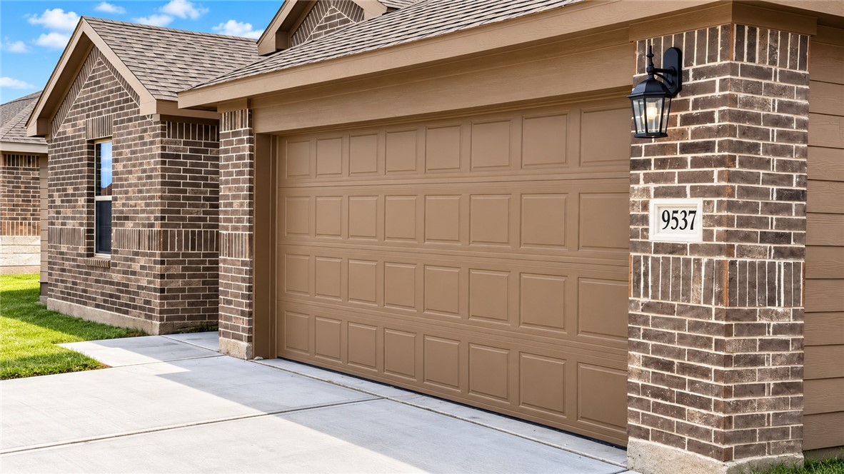 9537 Swedish Oak Drive Corpus Christi TX 78410