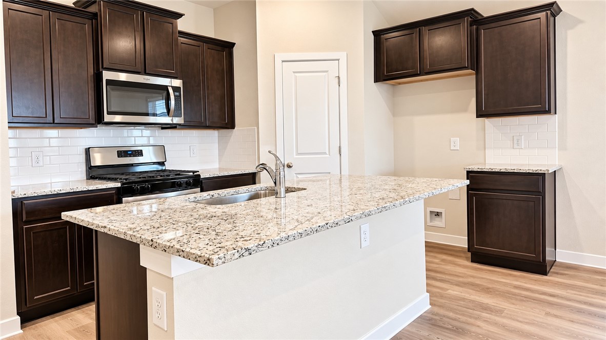 9537 Swedish Oak Drive Corpus Christi TX 78410