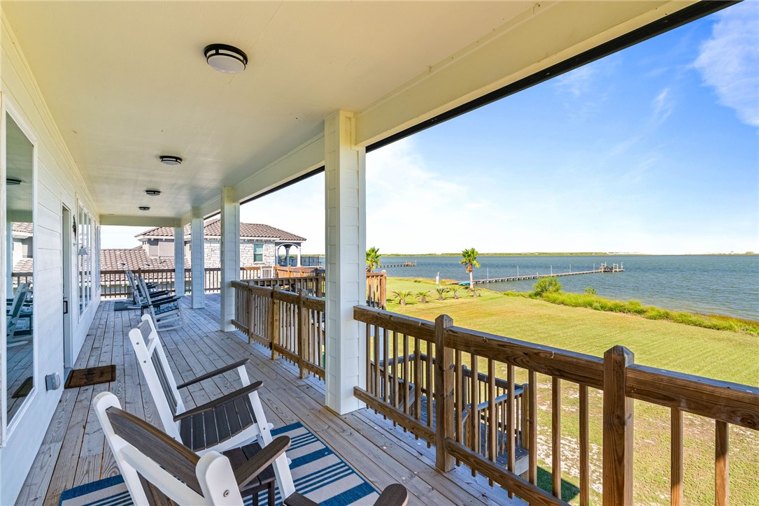 135 Sunrise Drive Rockport TX 78382