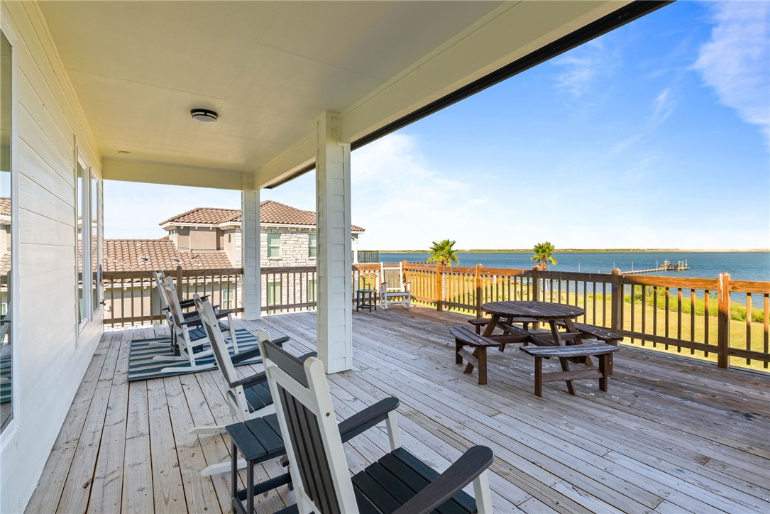 135 Sunrise Drive Rockport TX 78382
