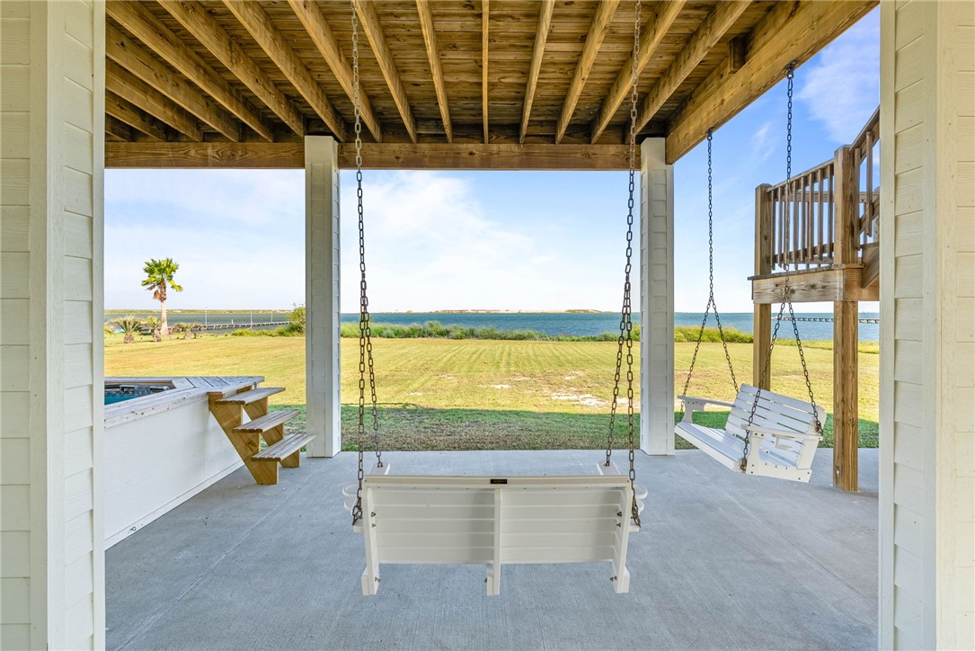 135 Sunrise Drive Rockport TX 78382