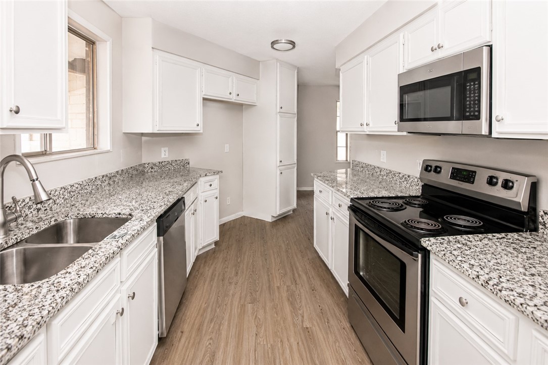 5713 Crest Pebble Drive Corpus Christi TX 78415