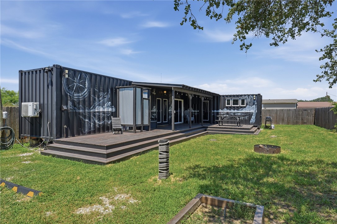 1615 S Verne Street Rockport TX 78382