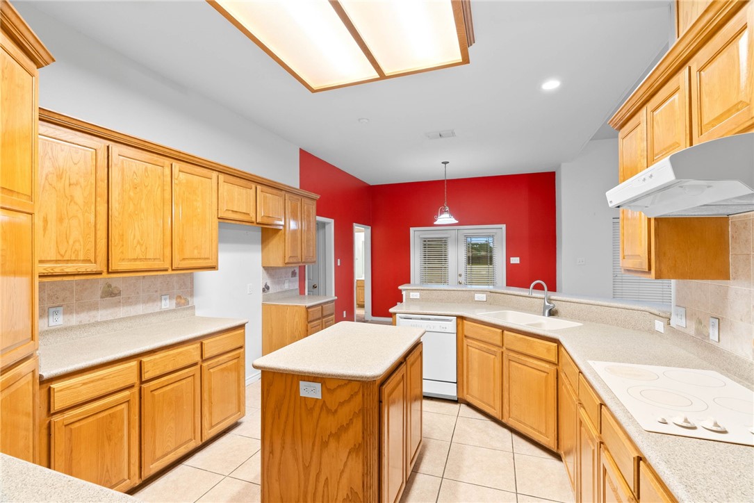 3833 Casa Blanca Court Corpus Christi TX 78418