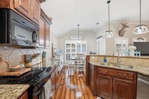 3721 Lake Hawkins Robstown TX 78380