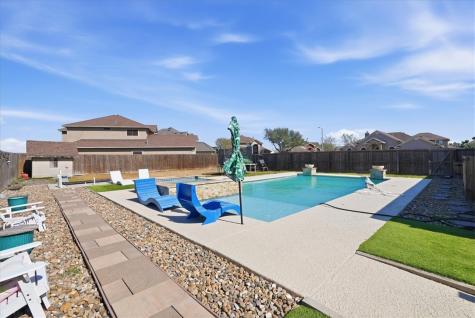 3721 Lake Hawkins Robstown TX 78380