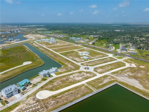 1013 St Croix Drive Rockport TX 78382