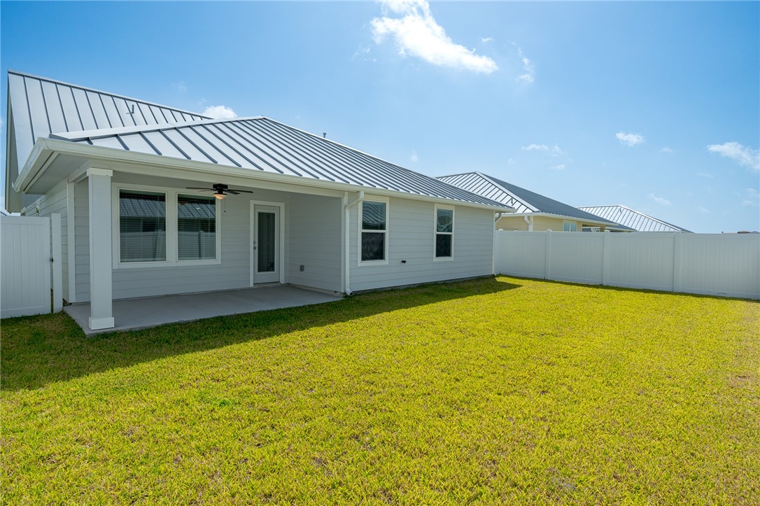 1013 St Croix Drive Rockport TX 78382